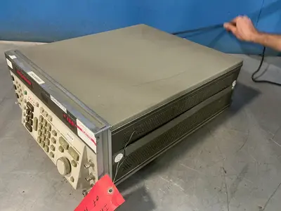 Used HEWLETT PACKARD 8662A Signal Generators Ohio US | HGR 24 #1460558