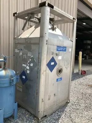 TranStore 450 Gallon Stainless Steel Rectangular Vertical Storage Tank