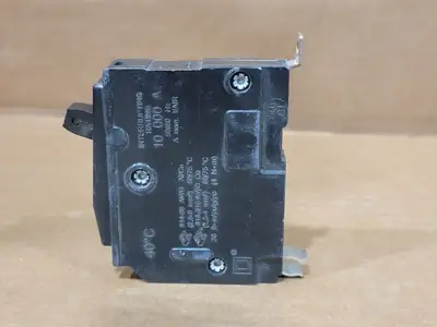 USED SQUARE D QOB115