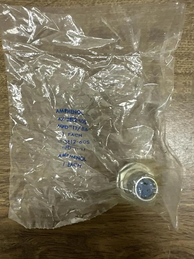 USED AMPHENOL 67-3E12-60S