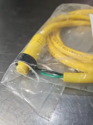 Bradconnectivity 103000A01F060 Cordset 3P Femael Straight loc5E26