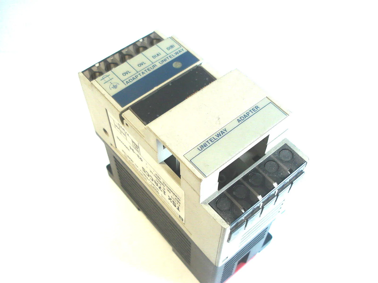 TELEMECANIQUE TSX-17-ACC5 TERMINAL ADAPTER UTWAY TSX17ACC5