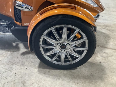 USED 2014 CAN-AM SPYDER