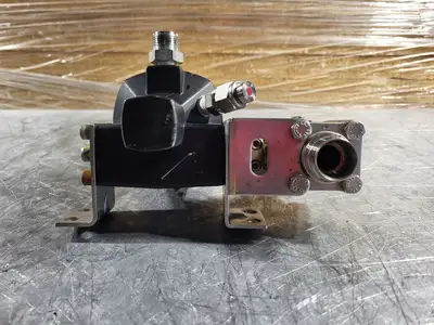 USED SWAGELOK SS-A63TS12-33CFP