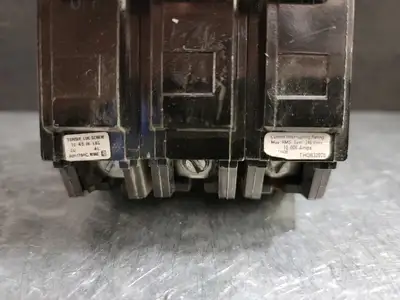 USED COMMANDER THQB32020