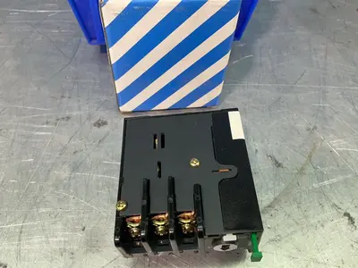 Used AROMAT FT25AU12.5 Relays & Switches Ohio US | HGR 24 #1345477