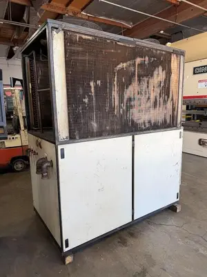 USED ACCU-CHILLER LQ2A2003LXB