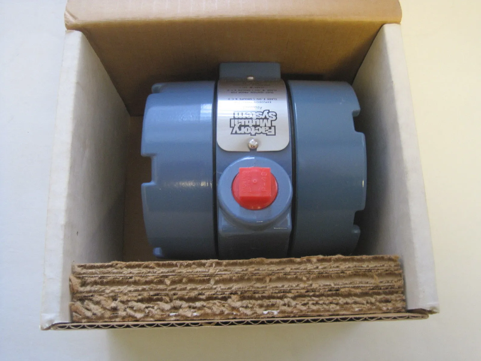 NEW ROSEMOUNT 0444RL1U1A1E5 TEMPERATURE TRANSMITTER
