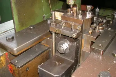 Used 1978 HILGELAND CH3-LA Cold Headers Ontario CA | Walden Machinery #1290648