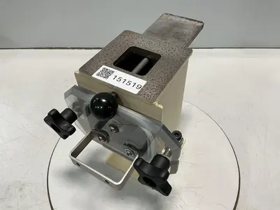 USED METAL FABRICATOR NO MODEL NUMBER / NO TAG