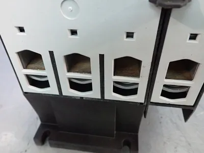NEW EATON DILMP200