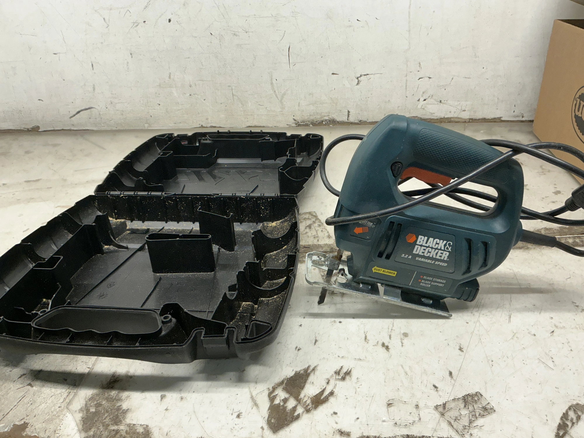 Used BLACK AND DECKER JS200 Woodworking Saws Michigan US | Miedema Asset Management Group #1321214