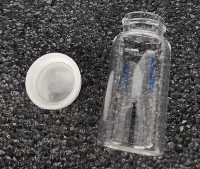 GLASS SPECIMEN CONTAINERS