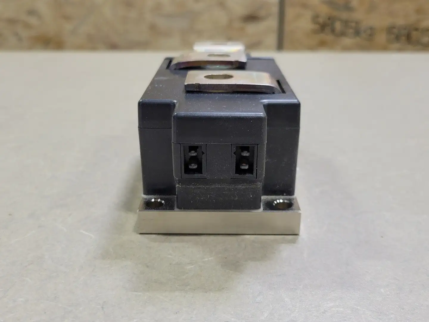 USED INFINEON TT425N16KOF