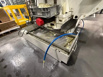 Fanuc Alpha T14iA Vertical Machining Center
