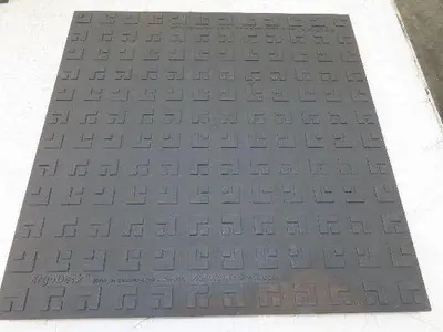 Wearwell H-9389 ErgoDeck Mat - 18 x 18", Solid Tile 7/8" Thick  Lot of 10pcs