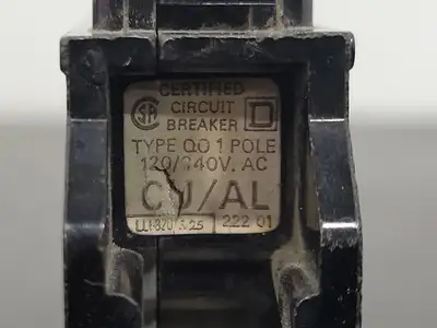USED SQUARE D QO120
