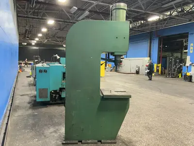 Used HANNIFIN CORP _UNKNOWN_ Hydraulic Presses Ohio US | HGR 24 #1505803