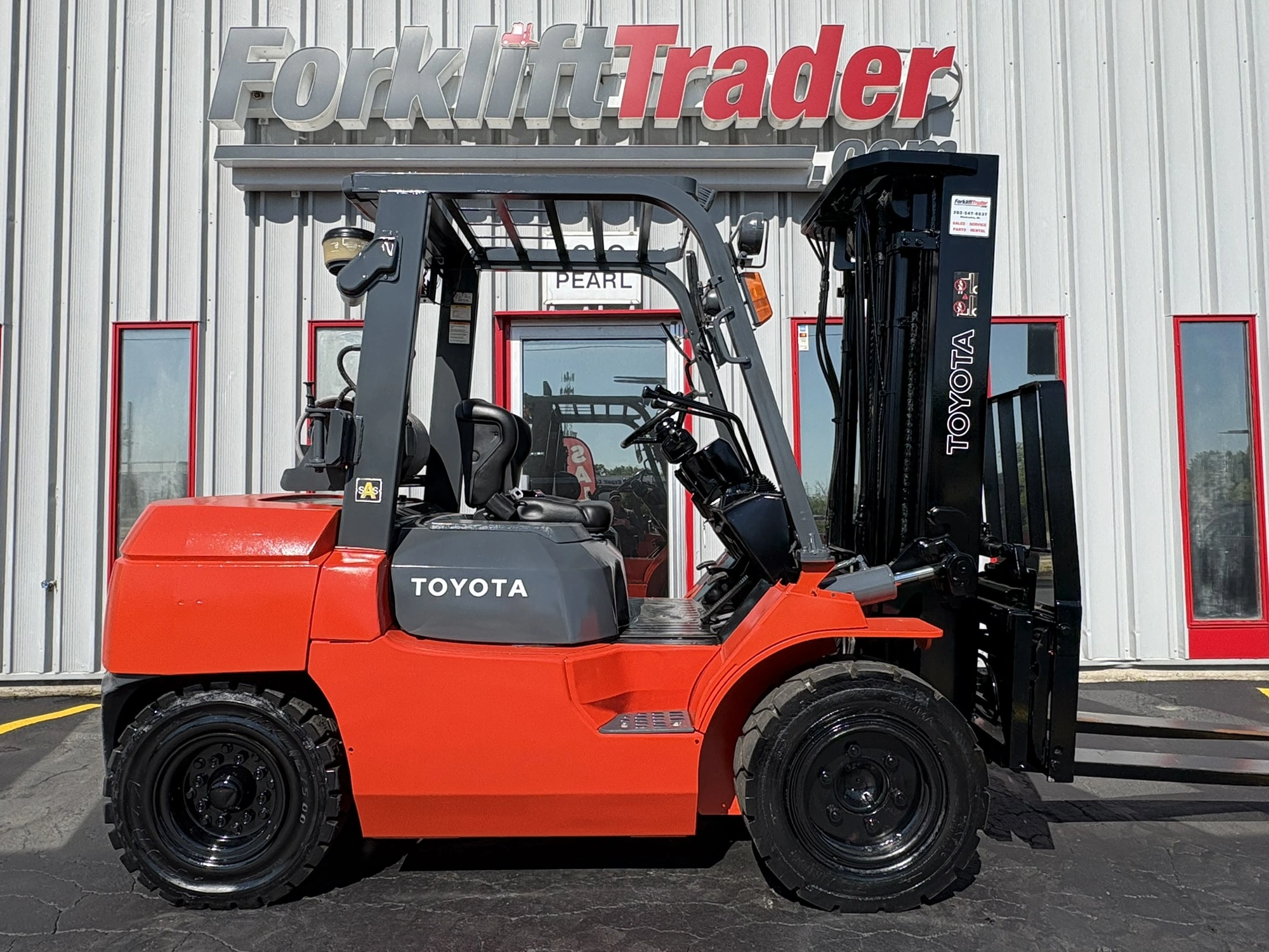 Used 2012 TOYOTA 7FGU35 Misc Forklifts Wisconsin US | Forklifttrader.com #1335905