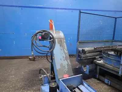 USED 1998 MAZAK MTV515/40N