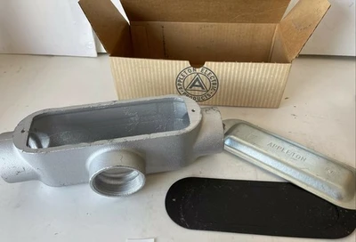 *NEW* 2” Form 35 Conduit Body Malleable Iron Appleton Unilet T-200M (LOT 5)