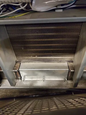 HILLPHOENIX HS Commercial Refrigerated Display Case