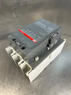 ABB AF400-30. Contactor (4A-31)
