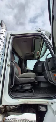 2024 VOLVO VHD84B Dump Trucks | Platinum Group (43)