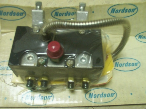 Used _UNKNOWN_ _UNKNOWN_ Glue Machines Minnesota US | A&I Equipment #1317643