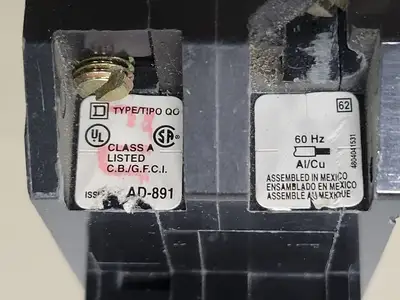 USED SQUARE D QO260