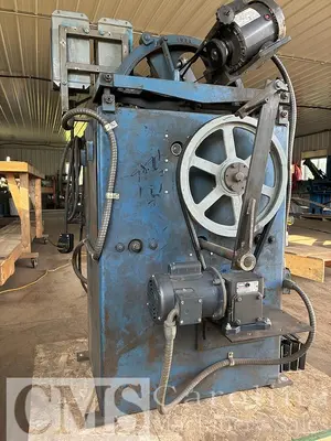 Used ARMSTRONG BANDSAW GRINDER LH Woodworking Grinders British Columbia CA | CAROLINA MACHINERY SALES #1319605