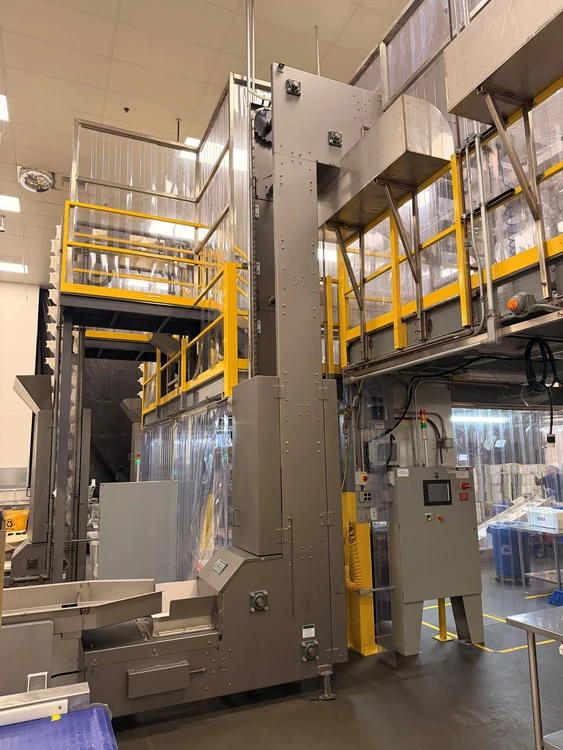 Used RBM Z BUCKET LIFT LH 300 SW CSI Conveyors New Jersey US | Champion Trading Corporation #804050