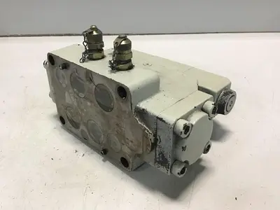 USED VICKERS DG4V-3-6C-M-U-HL7-60