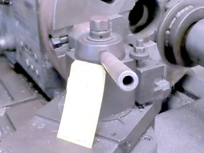SIGMA 32X11 Engine Lathes | Rock Solid Tools (4)