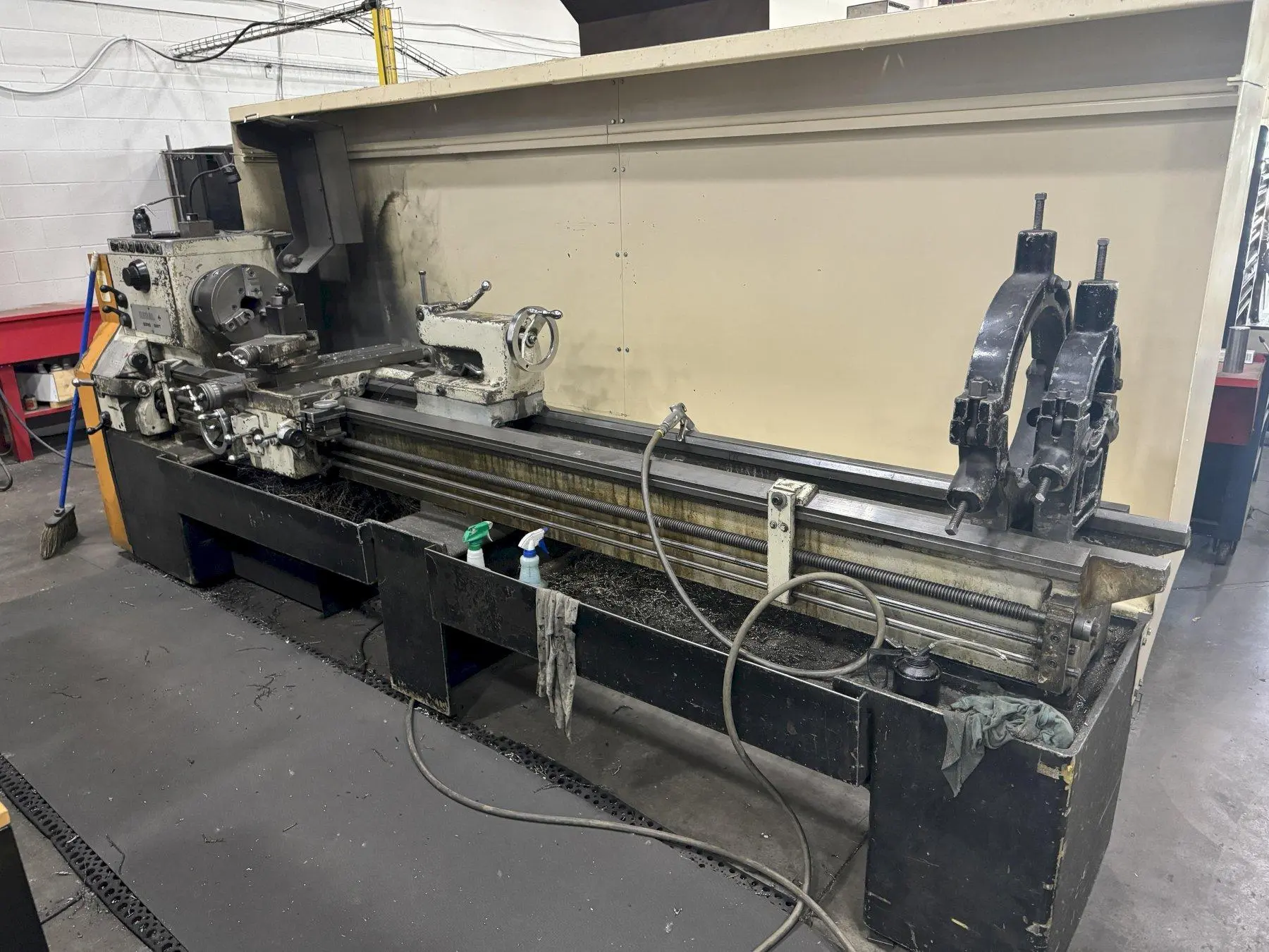 USED LEBLOND MAKINO REGAL