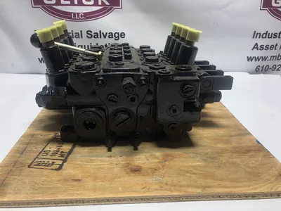 Parker 4069204004 Load Sense Directional Control Valve – Series VP120 hydraulic