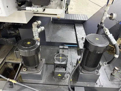 Used 2022 DOOSAN DVF 6500 Vertical Machining Centers (5-Axis or More) Illinois US | USED CNC #1377253