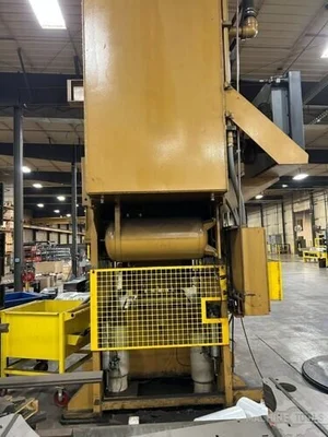 Used 2003 STANDARD INDUSTRIAL DCSS700 Straight Side Presses Georgia US | The Equipment Hub #1329226