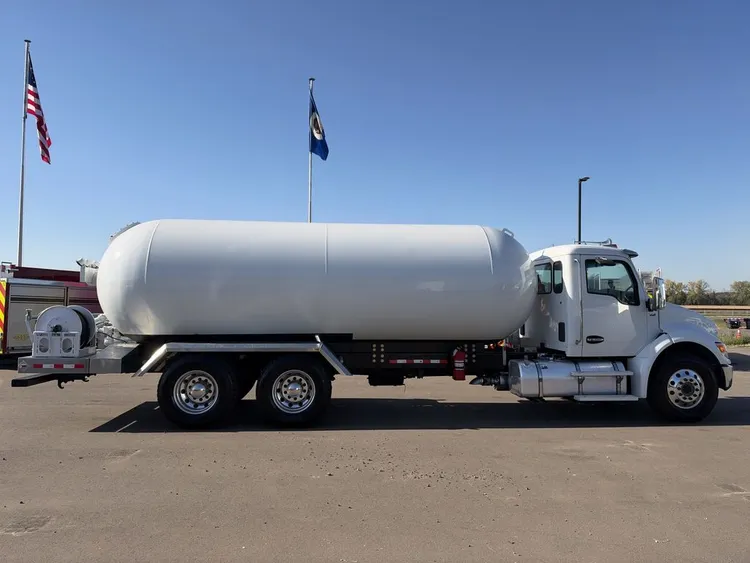 Used 2024 KENWORTH T480 ARROW PROPANE TANK Tanker trucks Minnesota US | Carco Truck & Equipment #1693136