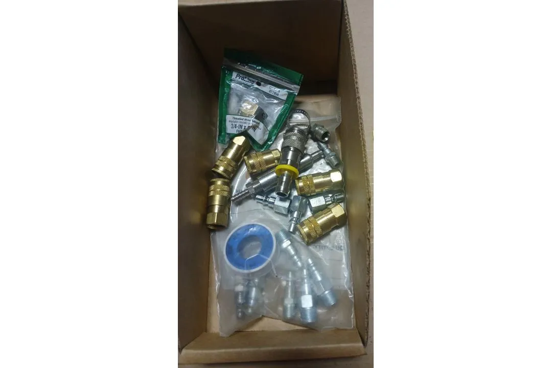 Used _UNKNOWN_ _UNKNOWN_ Parts (Hydraulics and Pneumatics) Ohio US | Thompson Auctioneers #1547198