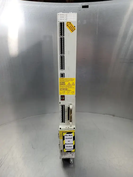 Used Siemens 6SN1112-1AC01-0AA1 SIMODRIVE UEB-MODUL SERVO DRIVE Servo Drives | Palmetto Automation #1156211