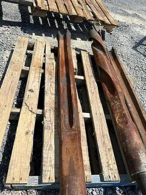 Used AFTERMARKET 5-7/8” TO 6” D X 62" L CHISEL DRILL BIT FOR CABLE TOOL Drills Pennsylvania US | East West Machinery & Drilling #1417421
