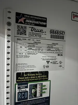 Used TRUE GDM - 49F - HC TSL01 Display Freezers Tennessee US | BAM Discount Restaurant Equipment #1397941