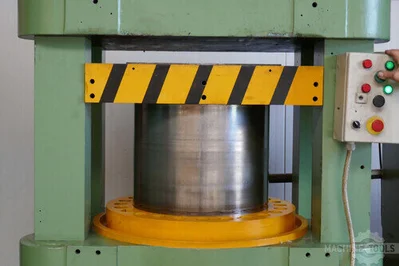 Used MAKEY BOWLEY EUROPRESS 1000 Hydraulic Presses NL | Mach 4 Metal #1420541