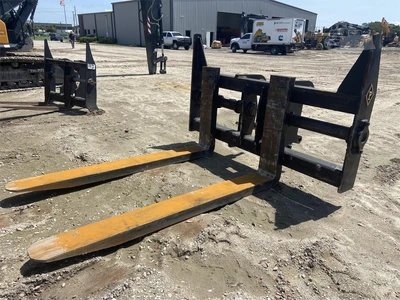 Used 2023 PEMBERTON HL980A Pallet Forks Florida US | National Equipment Dealers #1422907