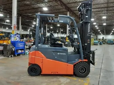USED 2018 TOYOTA 05-8FBM35T
