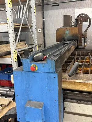 AKS Accu-Kut Plasma Table