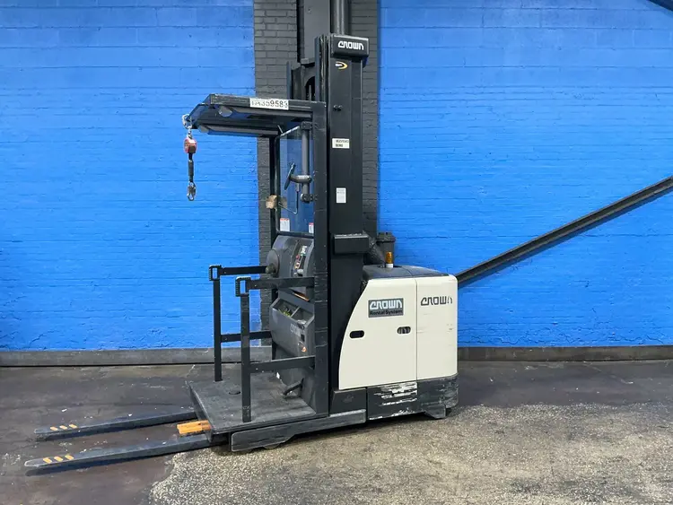 Used CROWN SP352030 Electric Lifters Ohio US | HGR 24 #1446257