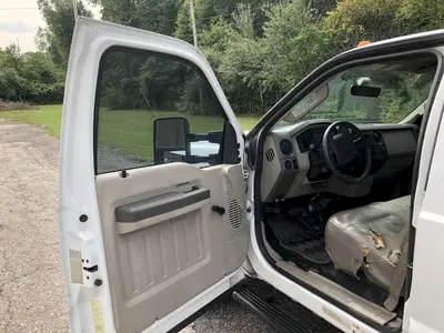 2008 FORD F-550 FLAT BED TRUCK: STOCK #12641