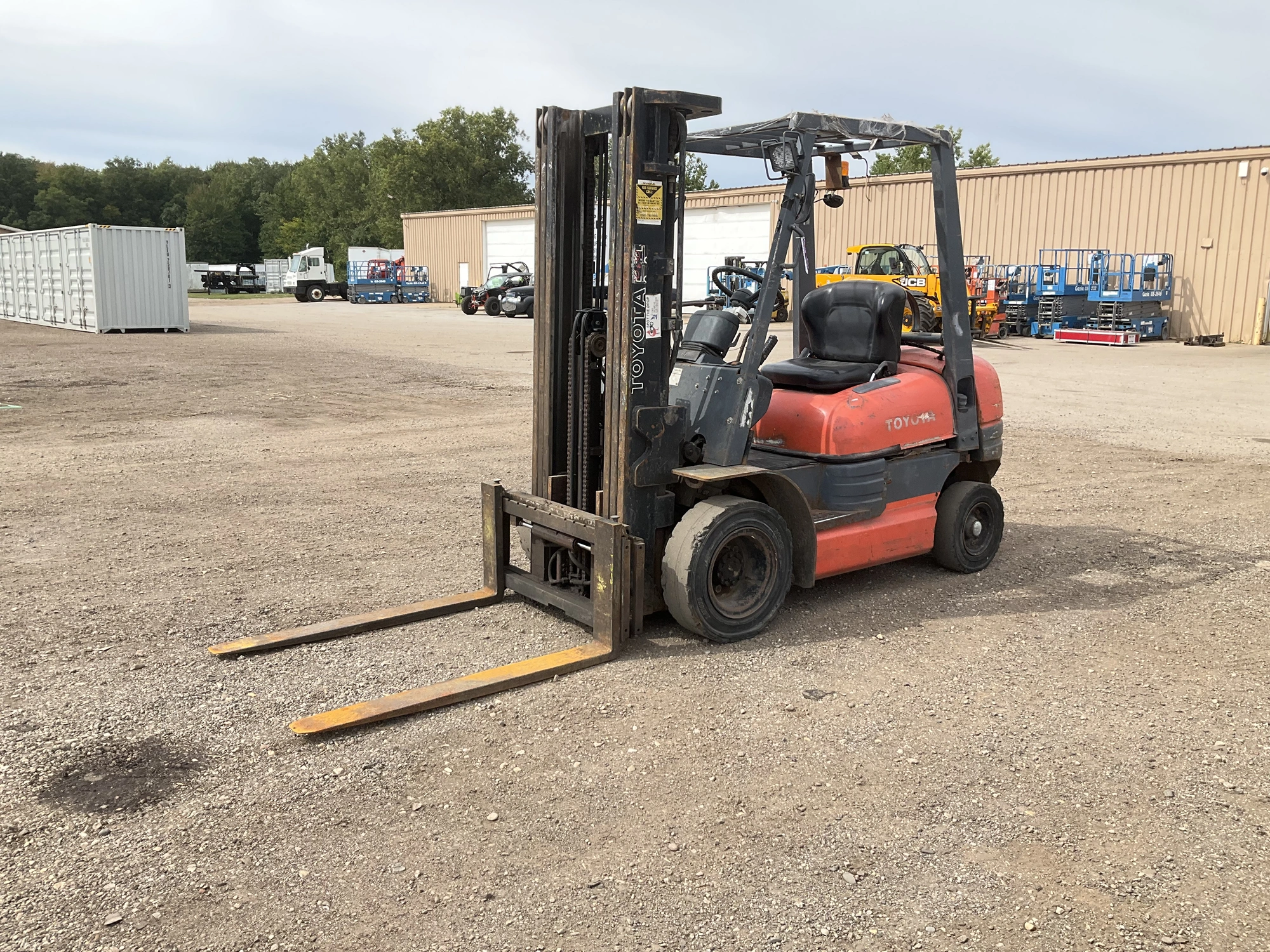 Used TOYOTA 42-6FGU25 Internal Combustion Forklifts: Pneumatic Tire Michigan US | Miedema Asset Management Group #1461582